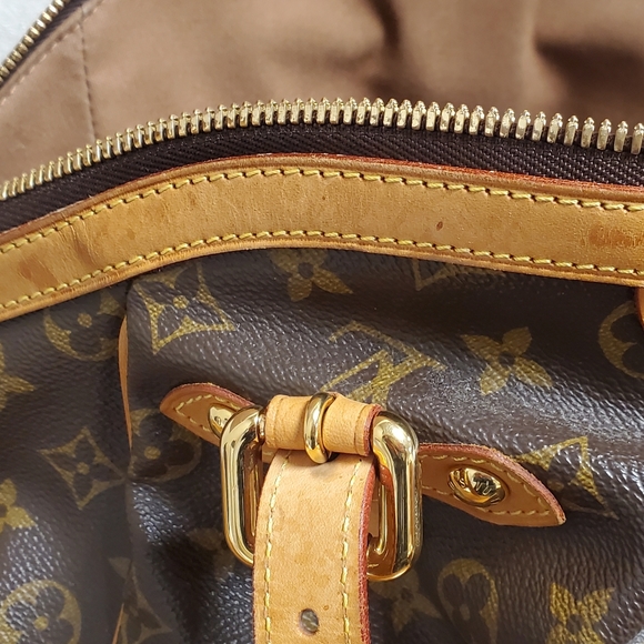 Louis Vuitton Tivoli Handbag Monogram Canvas GM - Picture 6 of 16